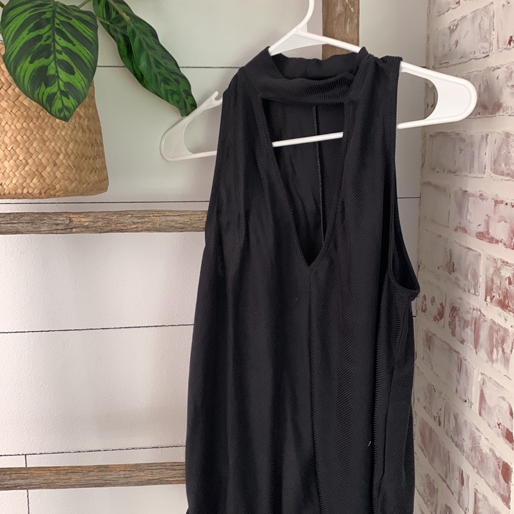 Cut out tank